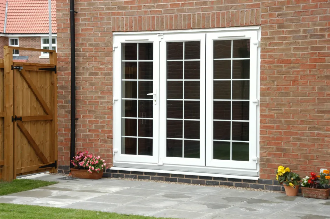 white coloured bifold door